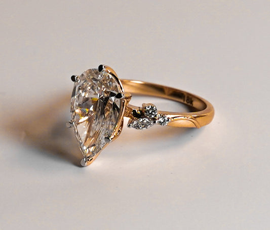 5.0 Carat Pear Lab Diamond 18K Yellow Gold Engagement Ring